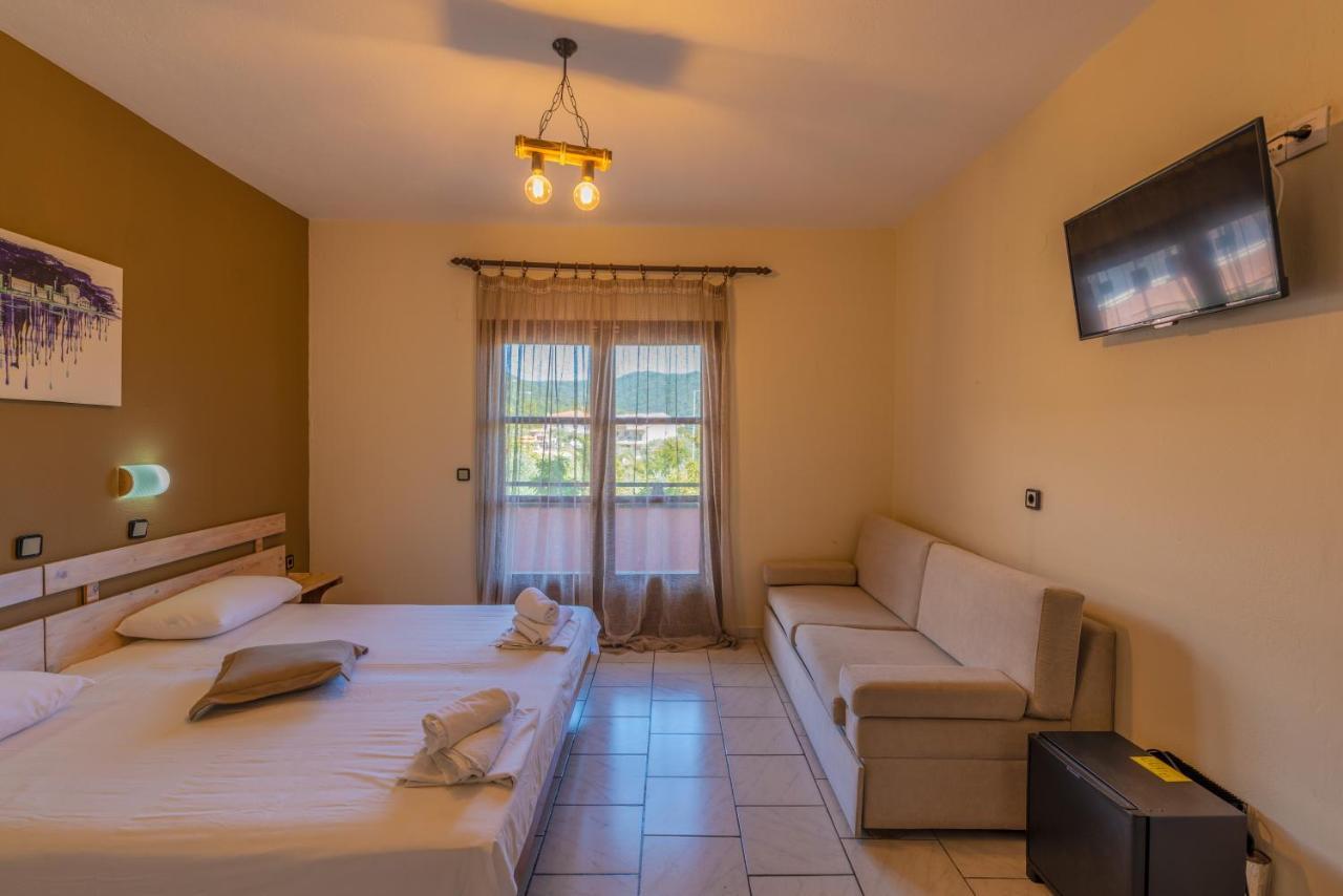 Hotel Natasa 3*